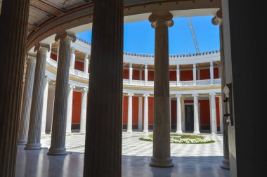 ATİNA, GREECE - 23 Haziran: Yunanistan 'ın Atina kentindeki Zappeion müze meydanı 23 Haziran 2017. 