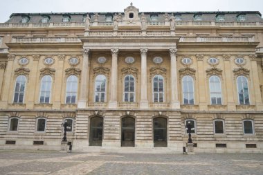 BUDAPEST, HUNGARY - 30 Aralık 2017 Budapeşte 'deki Buda Kalesi' nde 30 Aralık 2017.