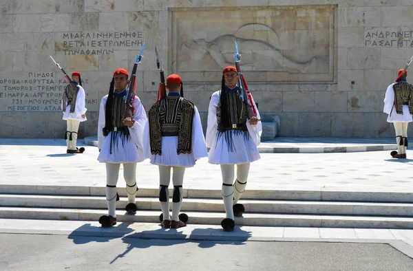 Athens Görögország Június Változás Ünnepélyes Elit Gyalogság Evzones Közel Parlament — Stock Fotó