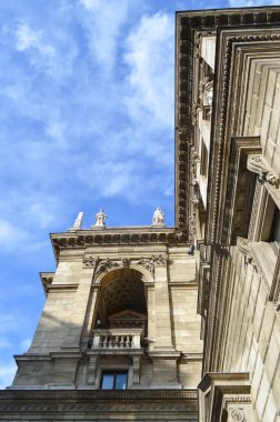 BUDAPEST, HUNGARY - 29 Aralık 2017: Budapeşte 'deki Macar Devlet Opera Evi 29 Aralık 2017.