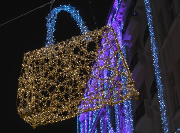 Budapest Ουγγαρια Δεκεμβρίου 2017 Χριστουγεννιάτικη Διακόσμηση Στο Νυχτερινό Δρόμο Στη — Φωτογραφία Αρχείου