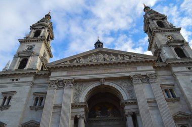 BUDAPEST, HUNGARY - 29 Aralık 2017: Aziz Stephen Bazilikası (Szent Istvan Bazilika) 29 Aralık 2017.