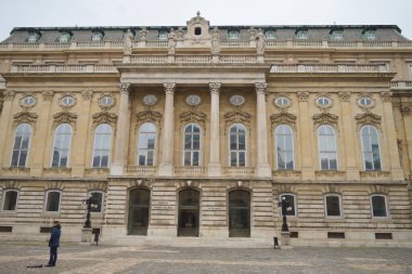BUDAPEST, HUNGARY - 30 Aralık 2017 Budapeşte 'deki Buda Kalesi' nde 30 Aralık 2017.