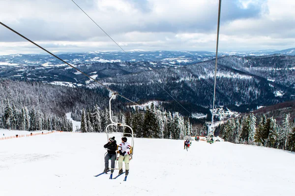 Kyiv Slavske January 2020 Skiers Ski Lift Mountain Zakhar Berkut — Stock Photo, Image