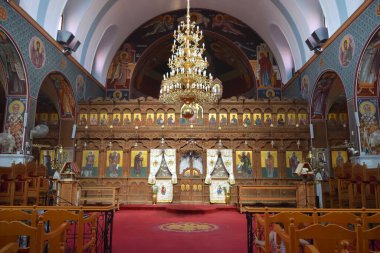 PROTARAS, CYPRUS - 12 Haziran 2018 'de Kıbrıs Rum Kesimi' nin Paralimni kentindeki Aziz George Kilisesi.