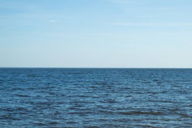 Kyiv Denizi 'nin su yüzeyi