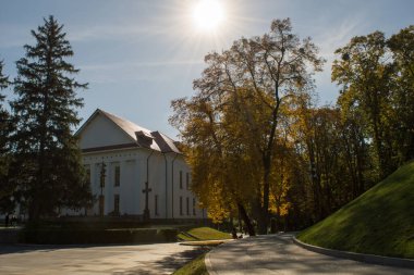 KANIV, UKRAINE - 14 Ekim 2018 'de Ukrayna' nın Kaniv kentindeki Taras Tepesi 'nde (Chernecha Hora) Taras Shevchenko' nun ulusal rezervi. 