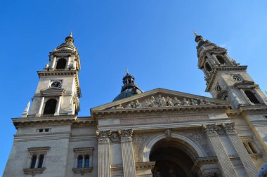 BUDAPEST, HUNGARY - 29 Aralık 2017: Aziz Stephen Bazilikası (Szent Istvan Bazilika) 29 Aralık 2017.