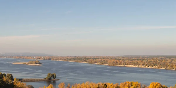 Uitzicht Rivier Dnjepr Herfst Kaniv Oekraïne Tarasova Hill Chernecha Hora — Stockfoto