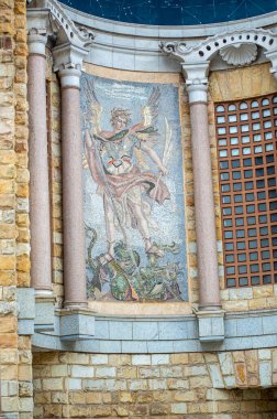 GIJON, SPAIN - 5 Nisan 2025: Üniversite Laboratuvarı, ilk olarak yetimler için eğitim merkezi olarak inşa edilen, şimdi çeşitli önde gelen kültür kurumlarına ev sahipliği yapıyor