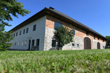 Dünyaca ünlü yazar Thomas Bernhard 'ın Ohlsdorf, Avusturya' daki evi. 