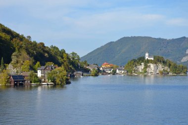 Traunkirchen 'in Traunsee, Salzkammergut, Avusturya, Avrupa manzarası
