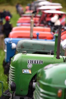 Aurach, Vcklabruck bölgesi, Avusturya ve Avrupa 'da vintage traktör toplantısı