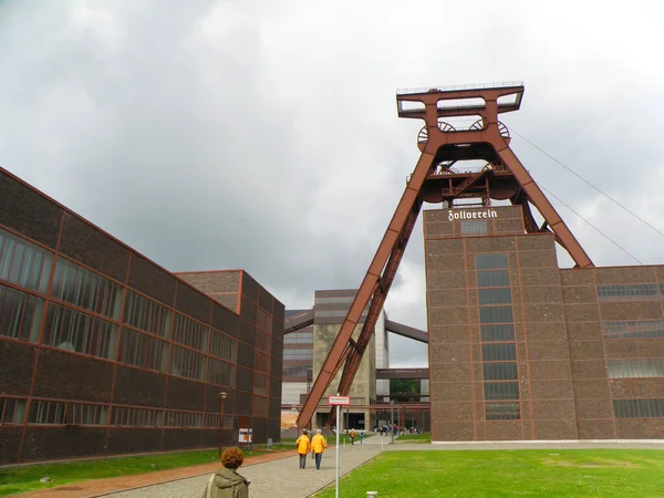 The former hard coal mine and now industrial monument Zeche Zollverein in Essen, North Rhine-Westphalia, Germany, Europe