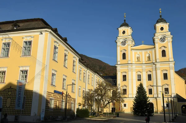 Bazylika Poświęcona Michałowi Archaniołowi Mondsee Górna Austria Austria Europa — Zdjęcie stockowe