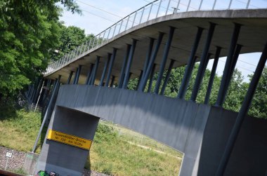 Oberhausen, Almanya 'daki Kırkayak Köprüsü