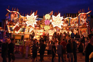 Altmunster, Avusturya, Avrupa 'daki Kirtag' daki lunapark.