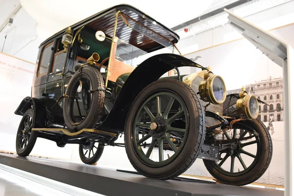 Uno Storico Veicolo Austro Daimler Nel Museo Fahr Raum Mattsee — Foto Stock