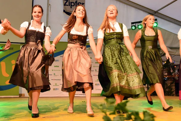 Spectacle Public Danses Folkloriques Autrichiennes Traditionnelles Festival Culture Folklorique Oberwang — Photo