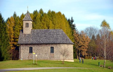 Gahberg am Attersee 'de sonbahar havası, Avusturya, Avrupa