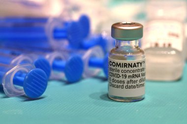 Avusturya 'da Biontech Pfizer' dan aşıyla Corona aşısı