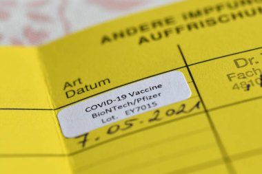 Avusturya 'daki Biontech Pfizer tarafından aşıyla Corona aşısı onaylandı.
