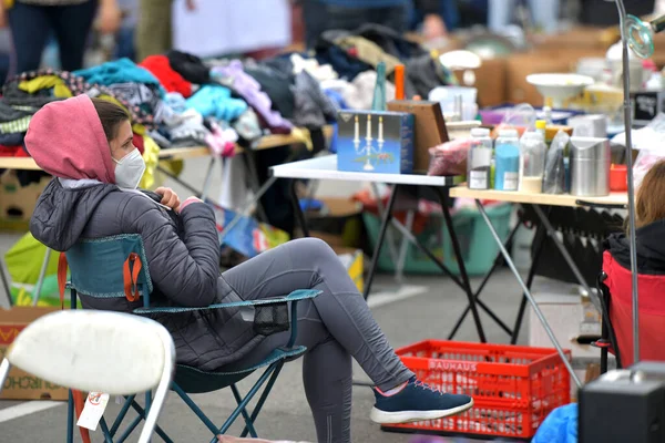 Een Grote Wekelijkse Vlooienmarkt Wenen Oostenrijk Europ — Stockfoto