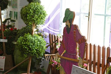 Kagran, Viyana, Avusturya ve Avrupa 'da portakal ve okul bahçesi