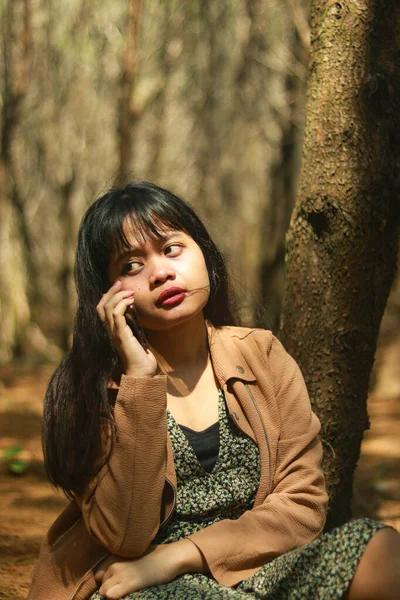 Estilo Vida Livre Retrato Bela Jovem Mulher Asiática Praia — Fotografia de Stock