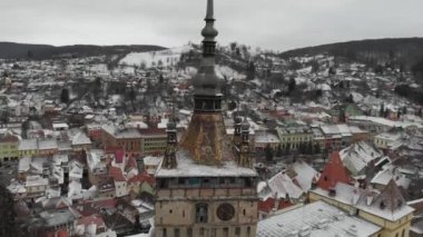  Sighisoara saat kulesi, antik Romanya kenti, Transilvanya.