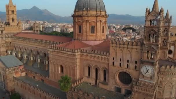 Palermo Kathedraal kerk van het rooms-katholieke aartsbisdom Palermo, Sicilië. — Stockvideo