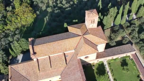 Veduta aerea del monastero di Sant'Anna, Camprena, Toscana, Italia. — Video Stock