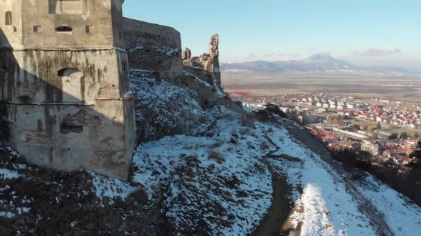 Vue aérienne de la forteresse de Rasnov près de Brasov, Transylvanie, Roumanie. — Video