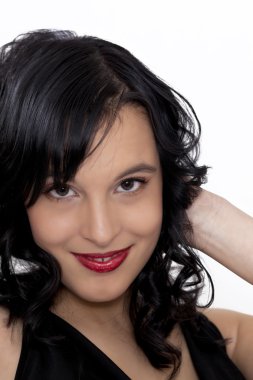 Junge Bayan mit schwarzen Harren