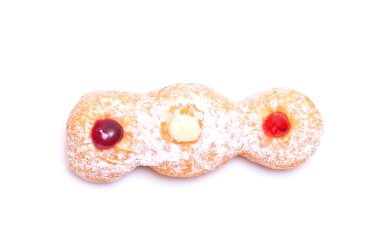  Beyaz arka plan üzerinde Noel için dekore çörek 