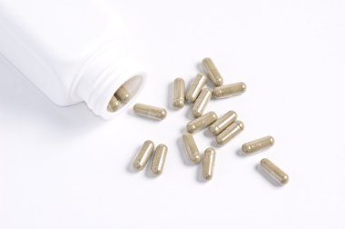 şişeden dökülmesini ot kapsül