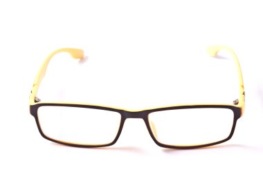 Beyaz arkaplanda izole edilmiş güzel gözlük 