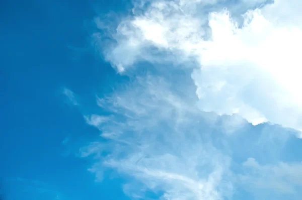 Gökyüzü bulutları — Stok fotoğraf