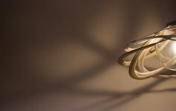 Duvardaki bir ışıklı asma lamba