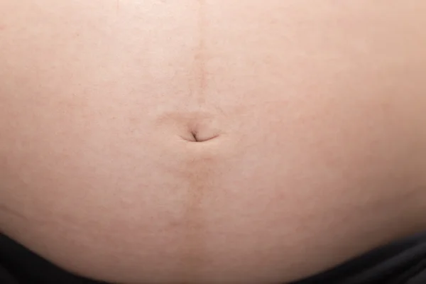 Focus sur le ventre Femme enceinte — Photo