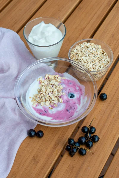 Blackcurrant Skin Care Facial Mask Ingredients Blackcurrant Berries Yogurt Oatmeal — Stock Photo, Image