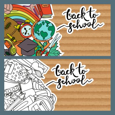 Geri eski karton arka plan ile okul afiş kümesi.