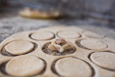 Tablodaki yıldız hamur tatlısı