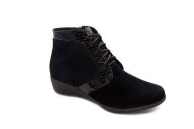 Siyah ayakkabı kadın