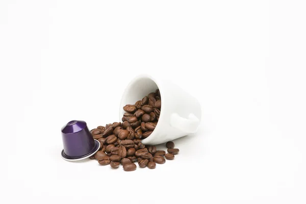 Seme di caffè con capsula — Foto Stock