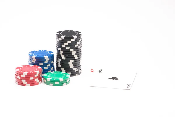 Fichas de póquer con cartas — Foto de Stock