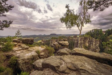 Almanya 'daki Bastei Köprüsü manzarası