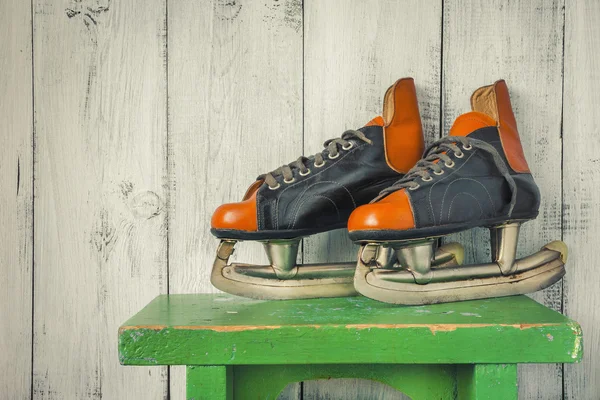 Patines de hockey viejos — Foto de Stock