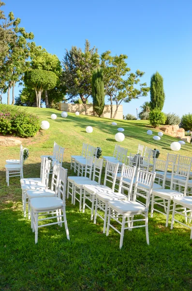 Ricevimento matrimoni all'aperto. Decorazioni di nozze — Foto Stock