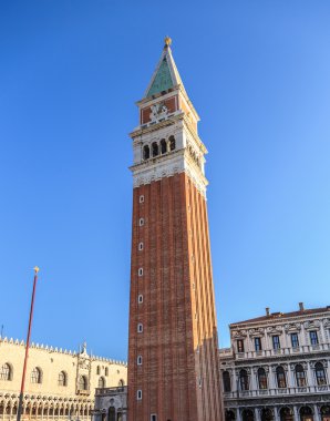 Piazza san marco ile campanile, basilika san marco ve doge Sarayı. Venedik, İtalya